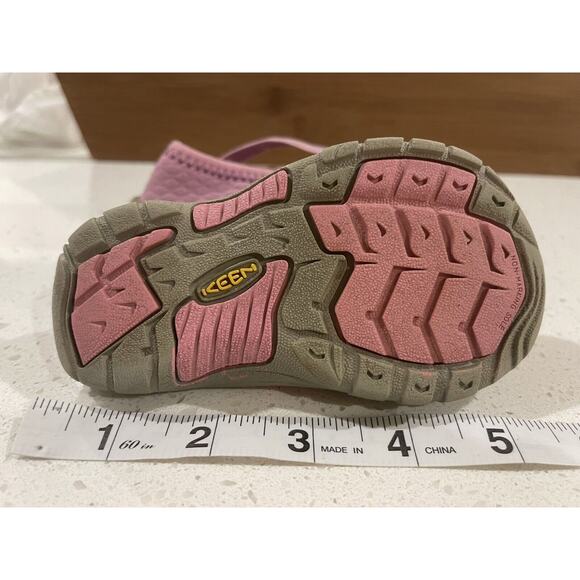 Keen Pink Neoprene Slip On‎ Water Shoes Baby - Picture 6 of 7